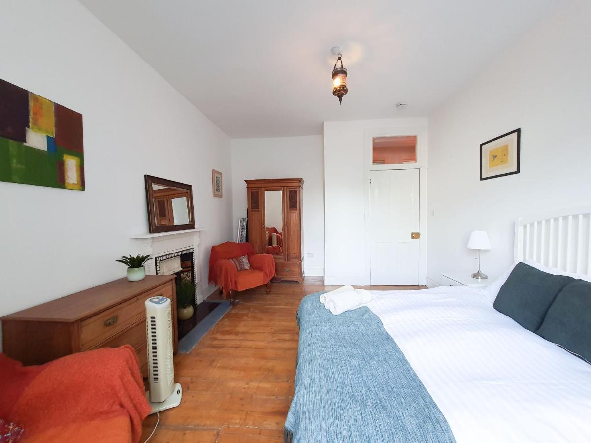 Edinburgh Charming Old Town Apartment Eksteriør billede