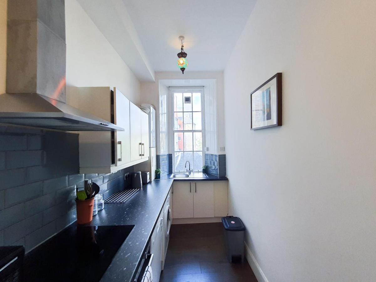 Edinburgh Charming Old Town Apartment Eksteriør billede